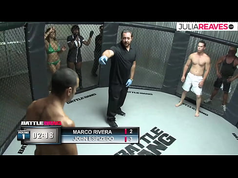 ❤️ Bidh Ultimate Fighter a’ fucks nighean àireamh dìreach às deidh sabaid san fhàinne ☑ Pornografach leinn ☑