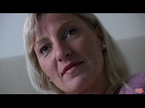 ❤️ A 'mhàthair a tha sinn uile fucked ... Lady, giùlan fhèin! ☑ Pornografach leinn ☑
